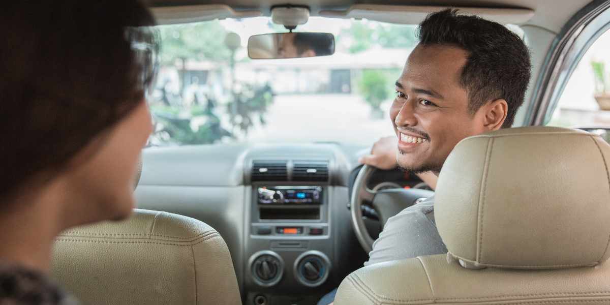 Les avantages de se déplacer en taxi à Bordeaux pour se rendre à la Place du Parlement